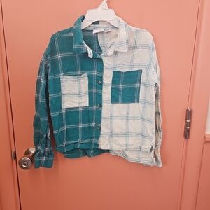 NWT Girls  XL(14/16) Teal White Long Sleeve Button-Up Plaid Flannel Shirt